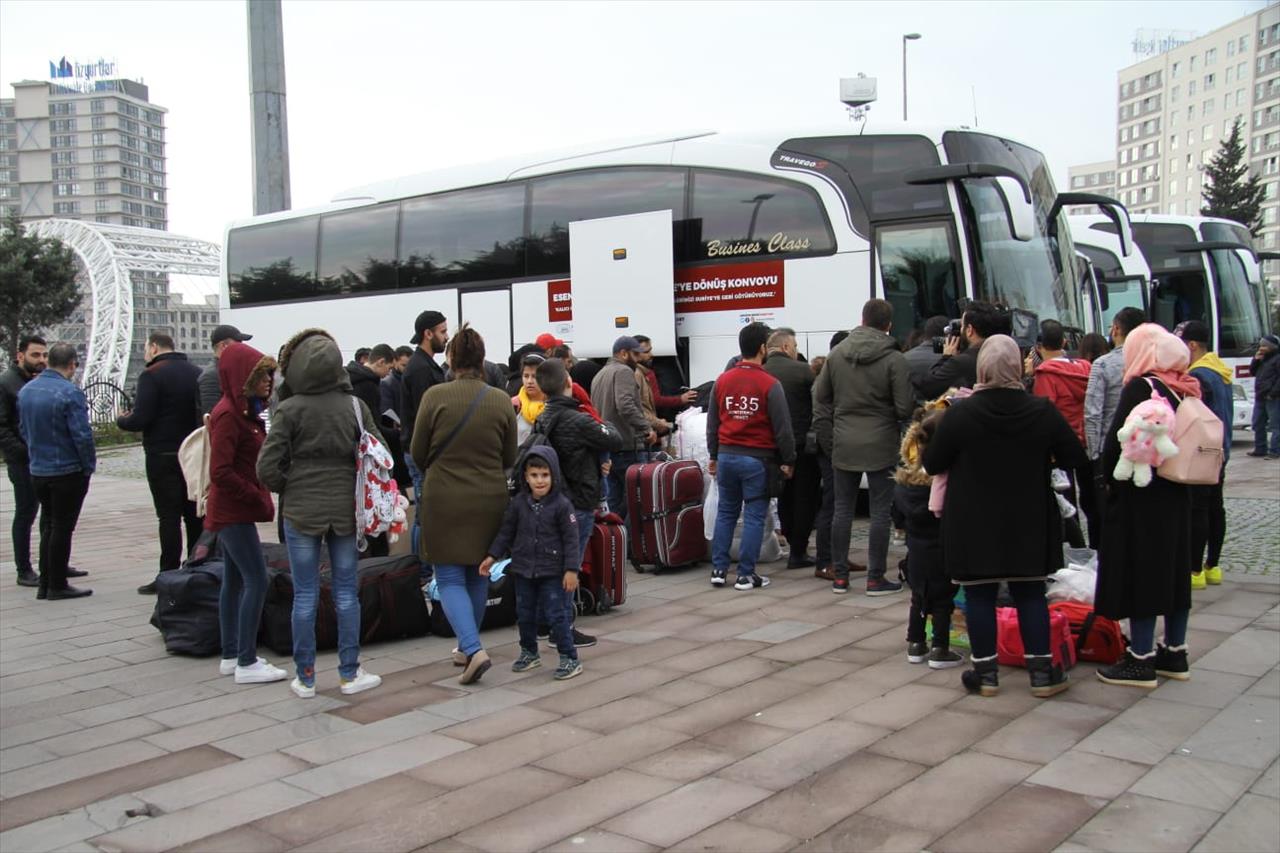 Esenyurt’tan Anavatan Suriye’ye Dönüşler Hızlandı