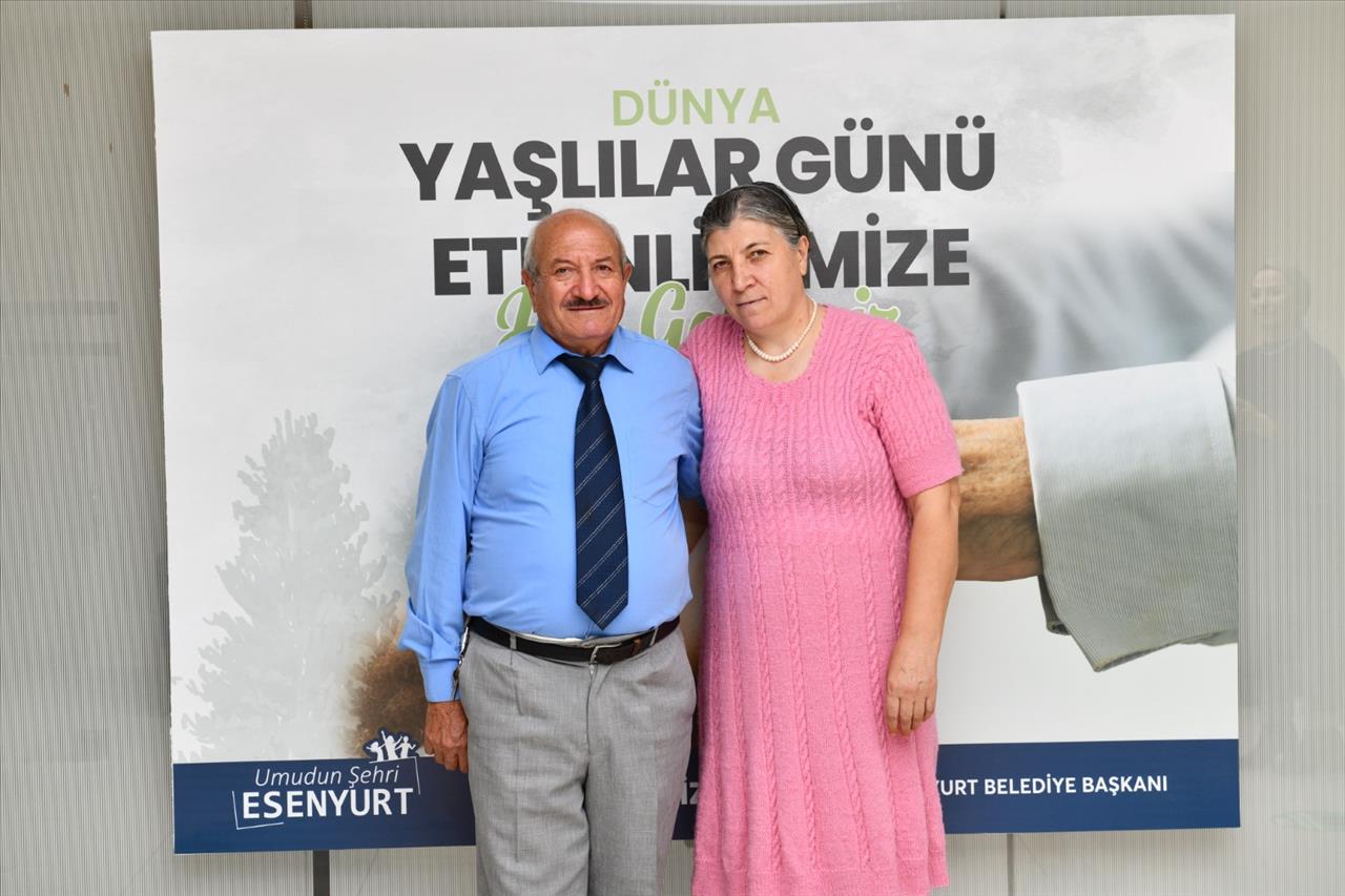 Esenyurt’un Asırlık Çınarları Doyasıya Eğlendi