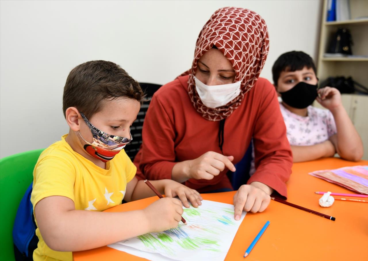 Esenyurt Belediyesi’nden Özel Çocuklara Adaptasyon Eğitimi 