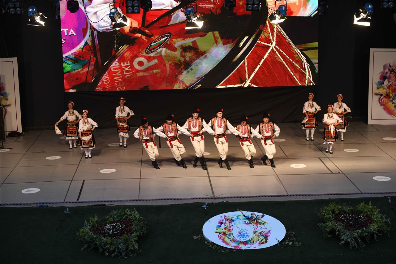 Barış Ve Kardeşlik Festivalinde Görkemli Final