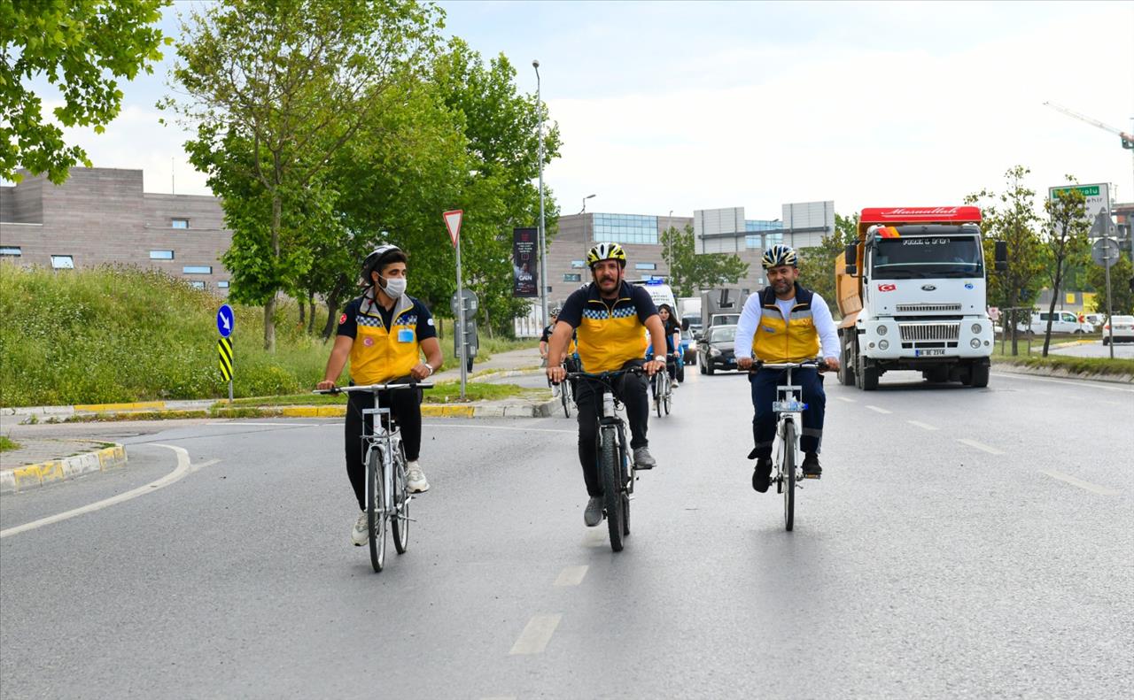 Esenyurt Belediyesi’nin Sağlık Çalışanları, Sağlıklı Bir Yaşam İçin Pedal Çevirdi