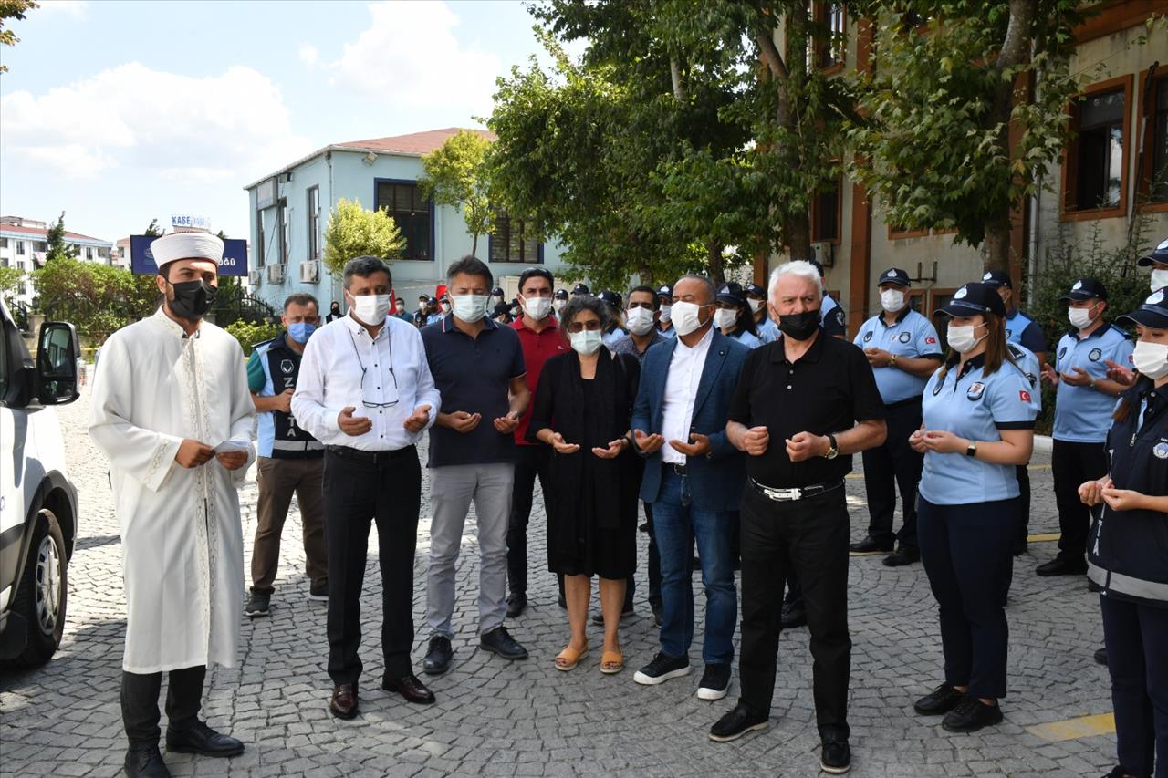 Sele Kapılarak Hayatını Kaybeden Özdemir Ailesi Son Yolculuğuna Uğurlandı