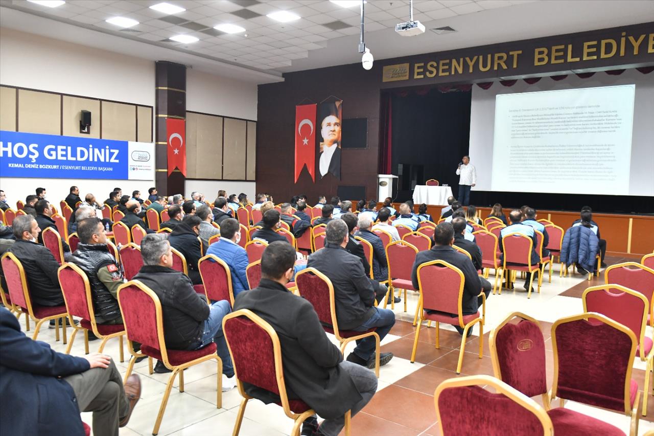 Esenyurt Belediyesi’nden Hizmet İçi Eğitim 