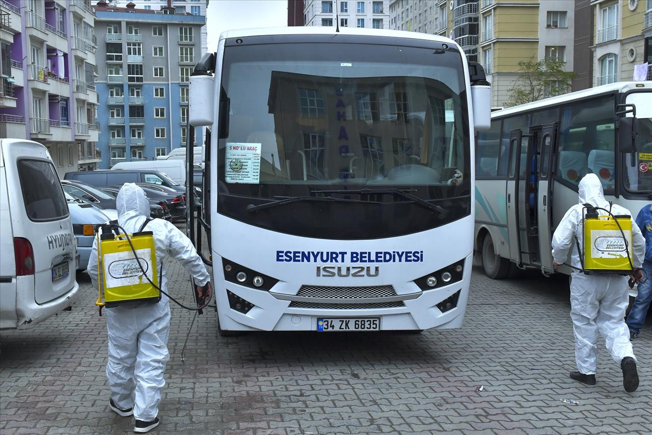 Esenyurt’ta Pazar Servisleri Dezenfekte Ediliyor