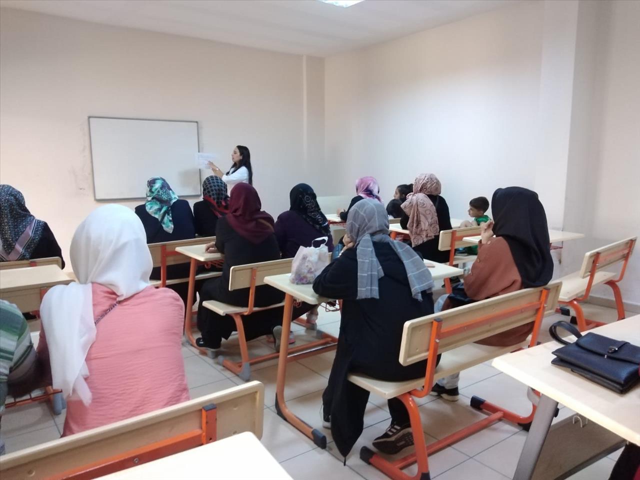 Esenyurt Belediyesi’nden Sağlıklı Beslenme Semineri