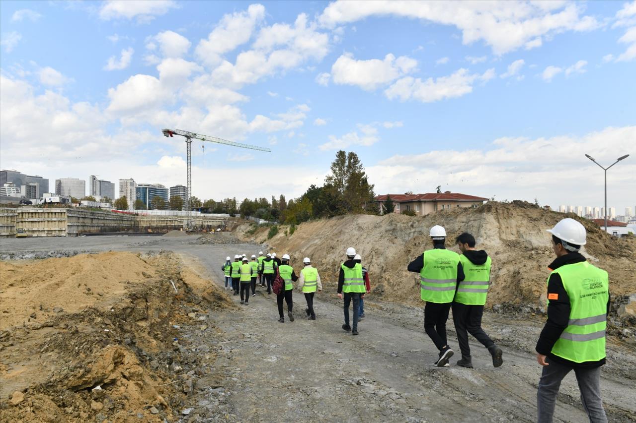 Kampüs Lise Projesi’ne Yoğun İlgi