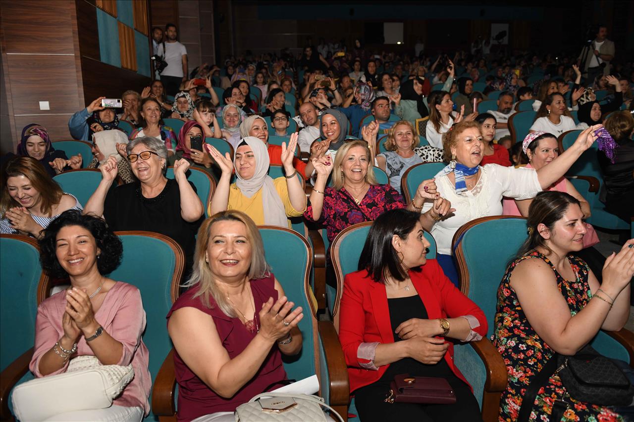 Kursa Gitti, Kendi İş Yerini Açtı!