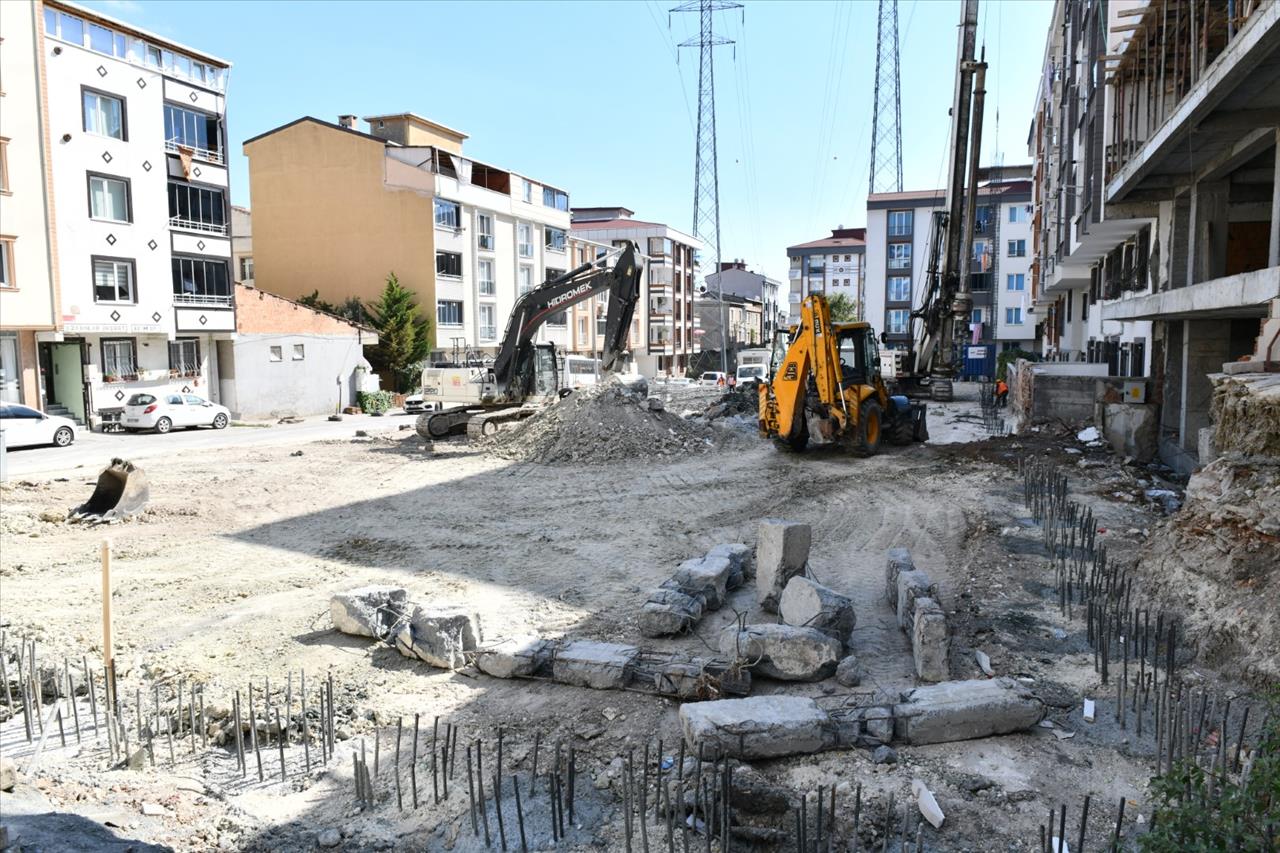 Başkan Bozkurt Mahalle Konağı Projelerini Hayata Geçiriyor