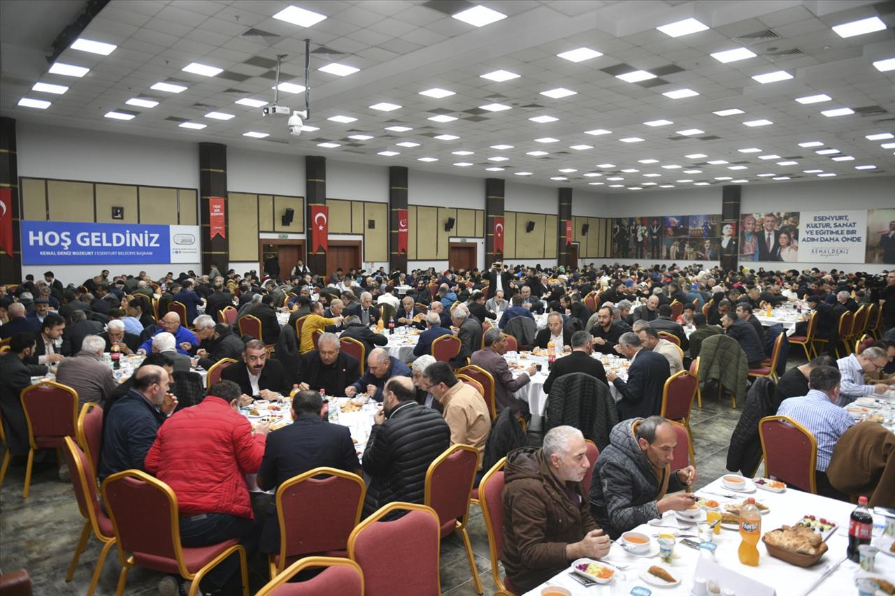 Başkan Bozkurt: Bir Arada Durmak Bizi Aydınlık Yarınlara Taşıyacak