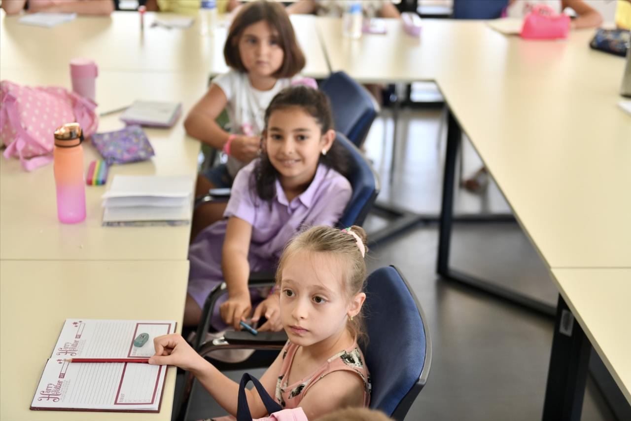 Esenyurt Belediyesi Yaz Dönemi Atölye Eğitimleri Başladı