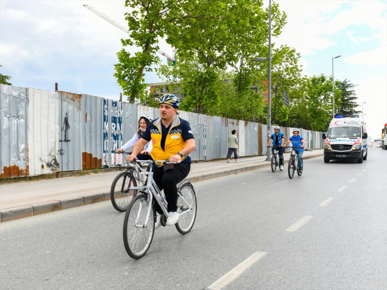 Esenyurt Belediyesi’nin Sağlık Çalışanları, Sağlıklı Bir Yaşam İçin Pedal Çevirdi