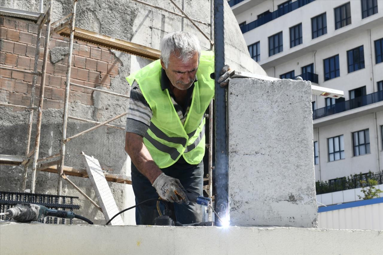 Esenyurt’ta Yarım Kalan Projeler Tamamlanıyor 