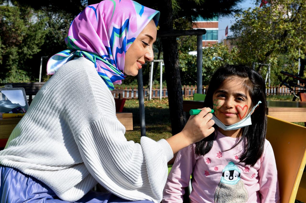 Lösemili Çocuklara Moral Etkinliği