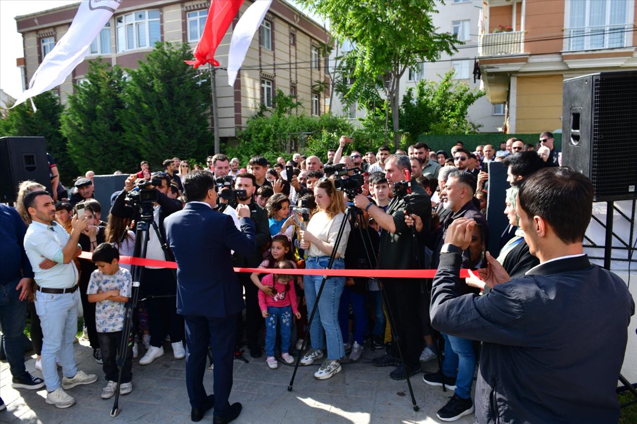 Başkan Özer Esenyurt’a Yeni Bir Park Kazandırdı