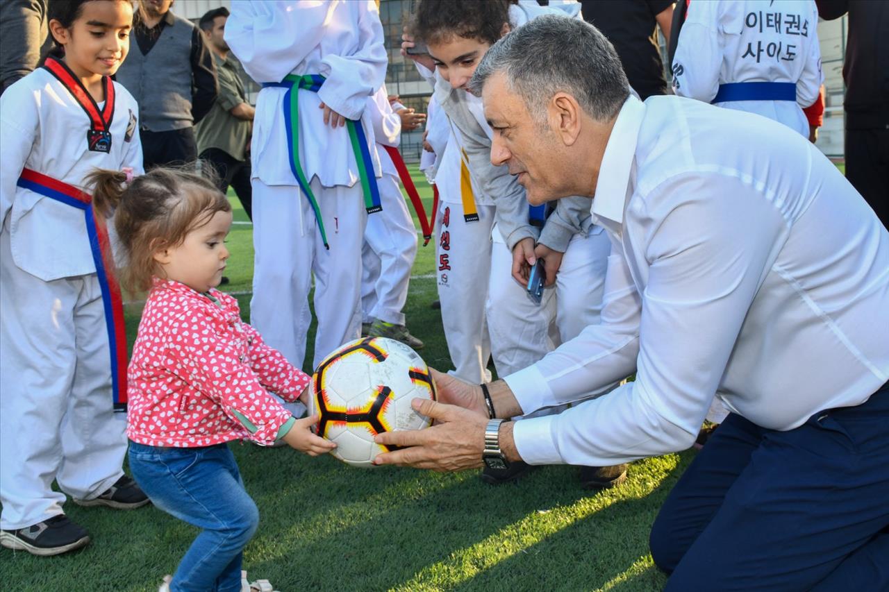 Başkan Bozkurt’tan Amatör Spor Kulüplerine Tam Destek