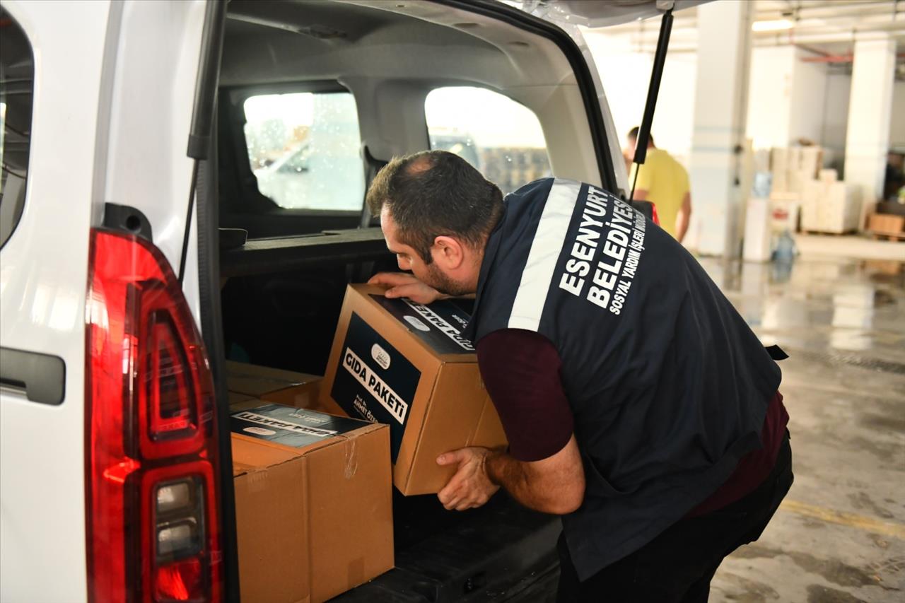 Esenyurt Sosyal Belediyeciliğin Kalbi Haline Geliyor