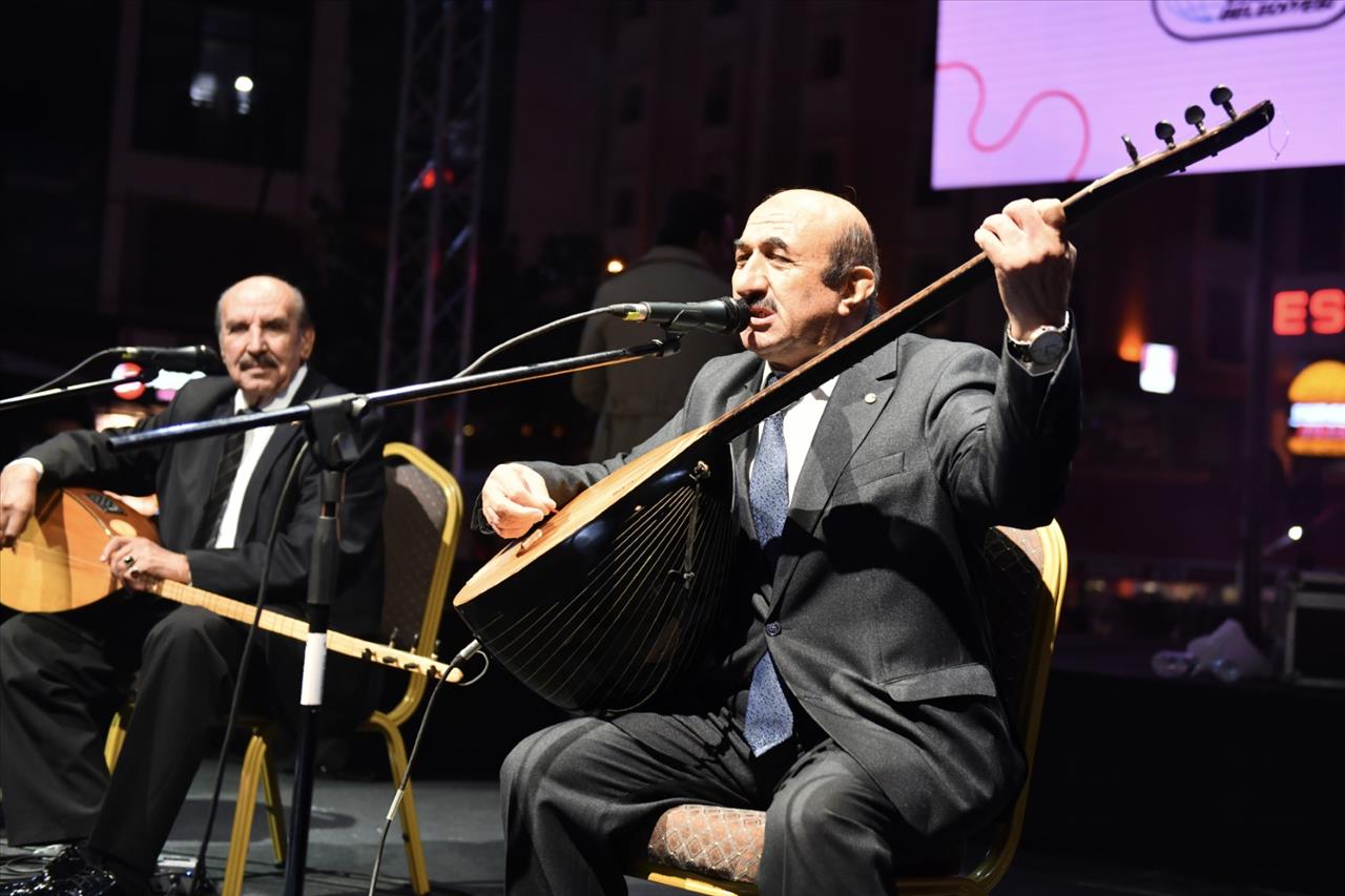 Kardeş Kültürler Festivali’nde Serhat Rüzgarı Esti…