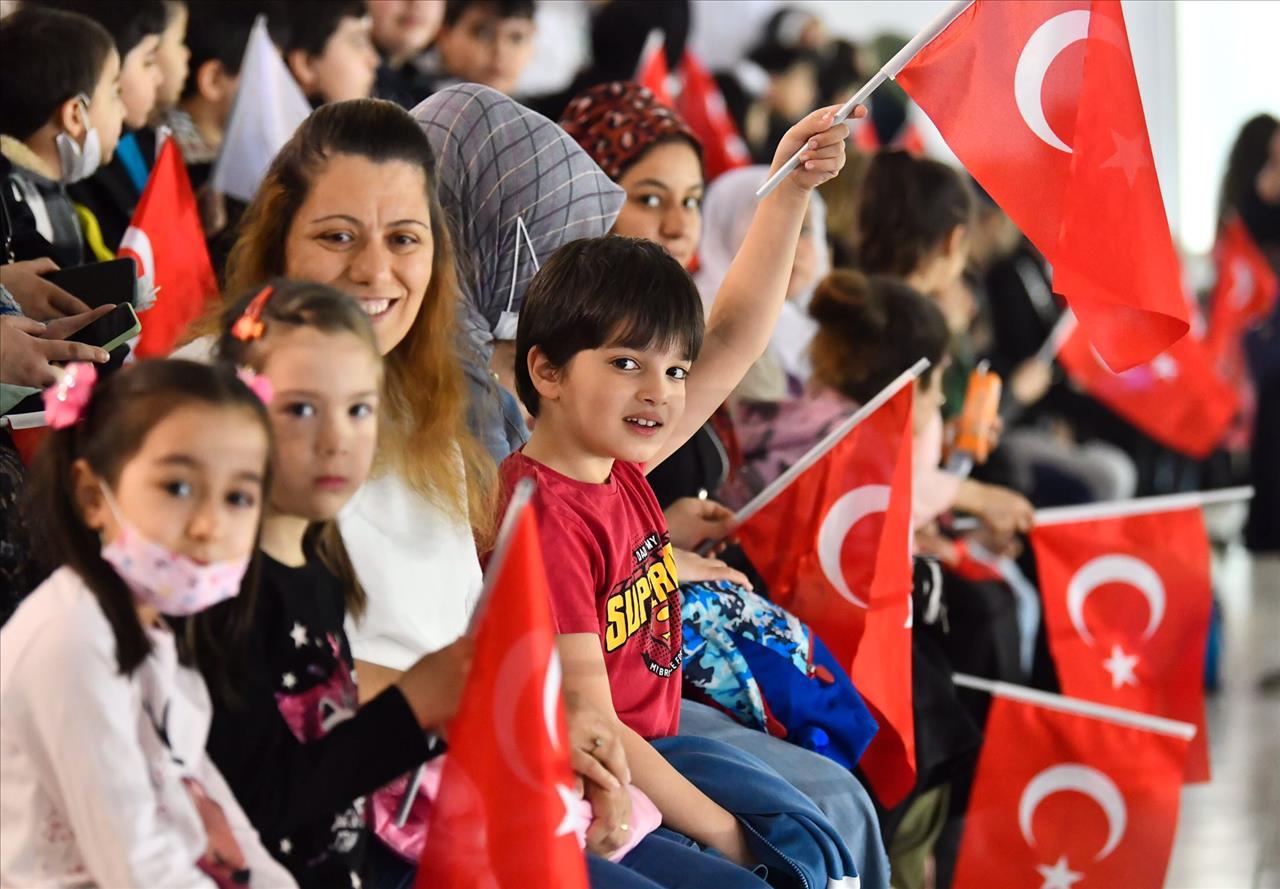 “Daha Güçlü Şekilde ‘İyi Ki Esenyurtluyuz’ Diyeceğiz”