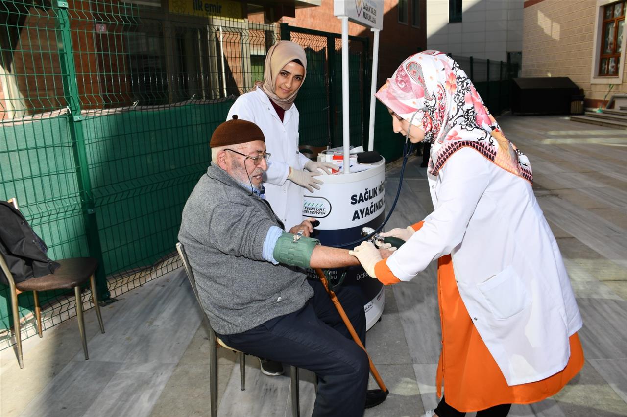 Esenyurt Belediyesi’nden ücretsiz sağlık kontrolü