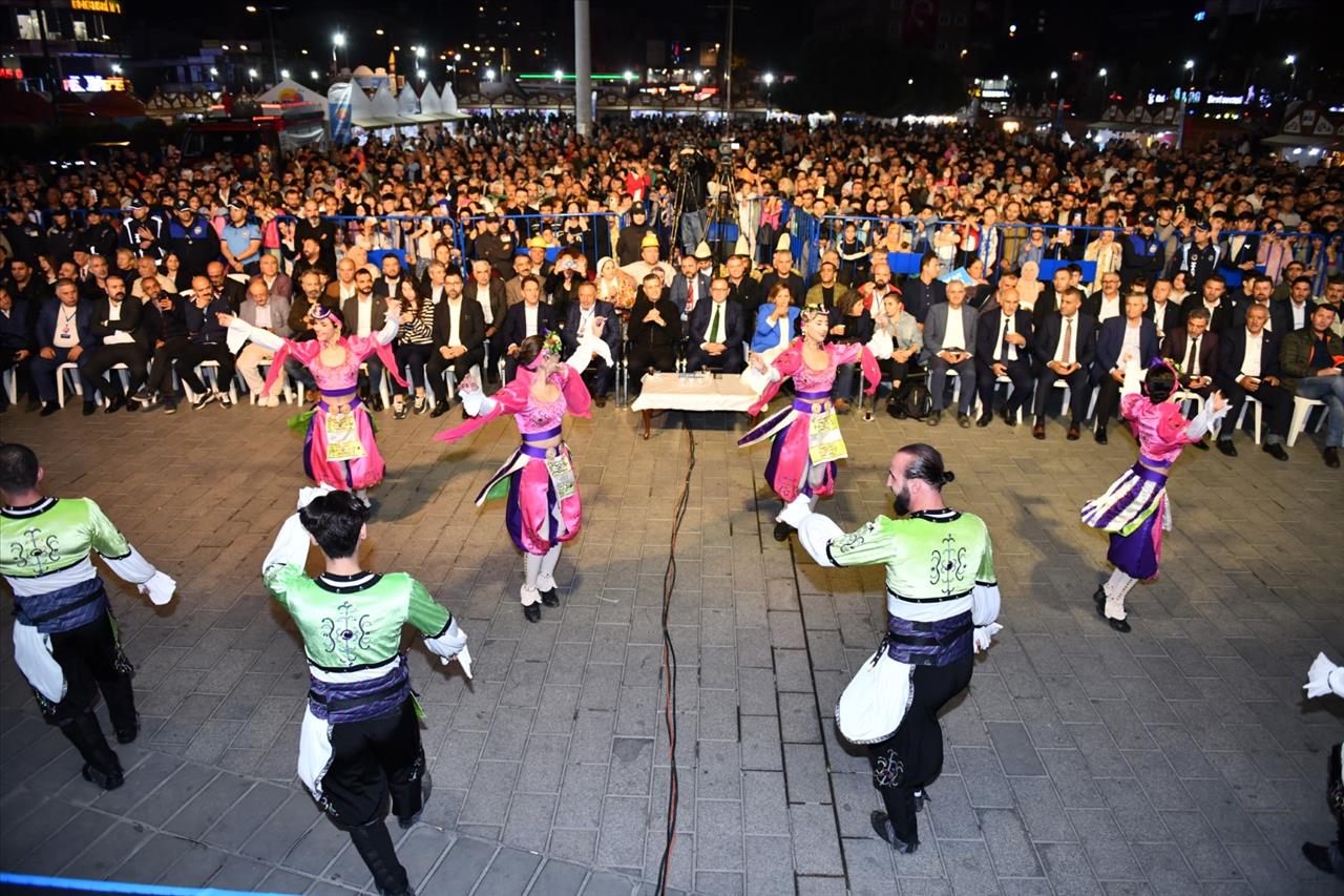 Esenyurt’tan Tüm Türkiye’ye Kardeşlik Köprüsü Kuruldu