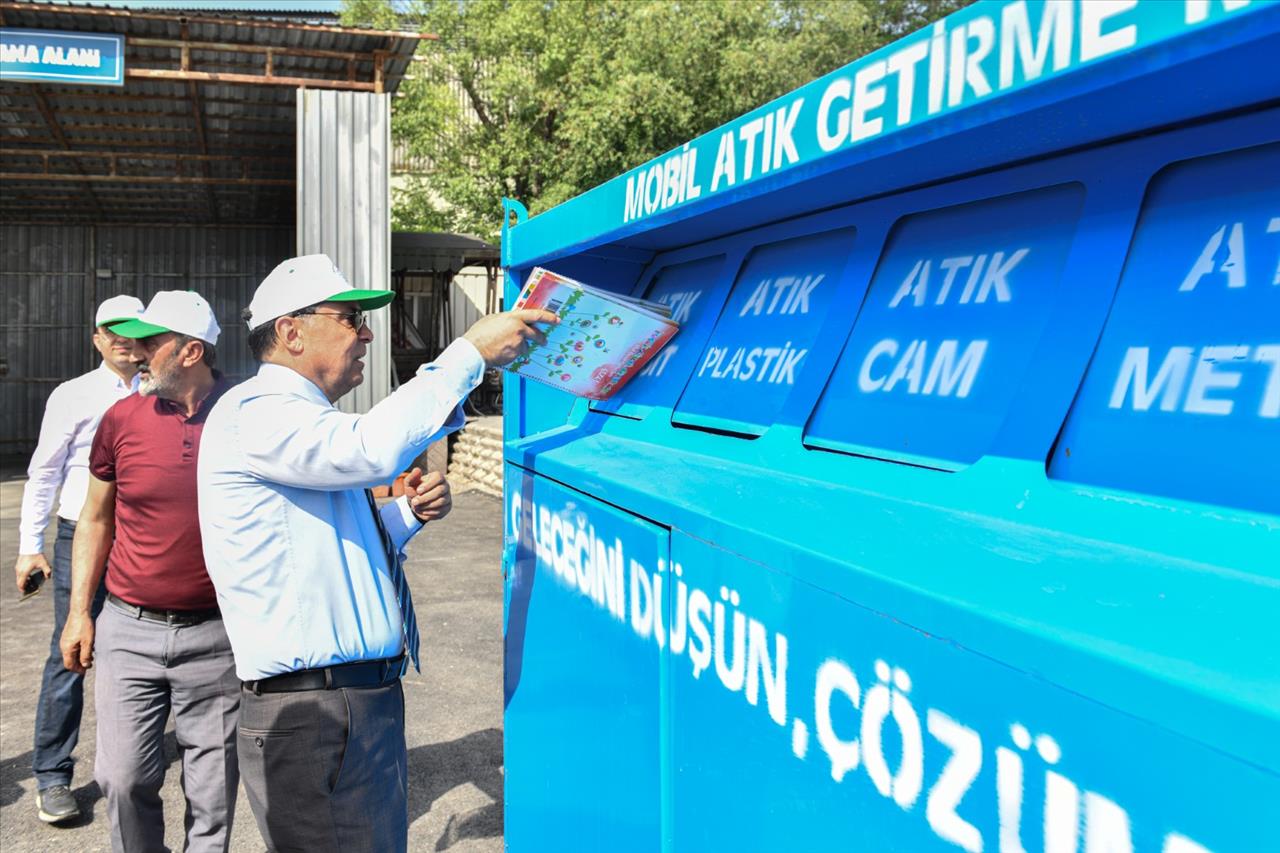 Çevre Ödüllü Başkan Özer'den Çocuklarla Çevre Günü Etkinliği