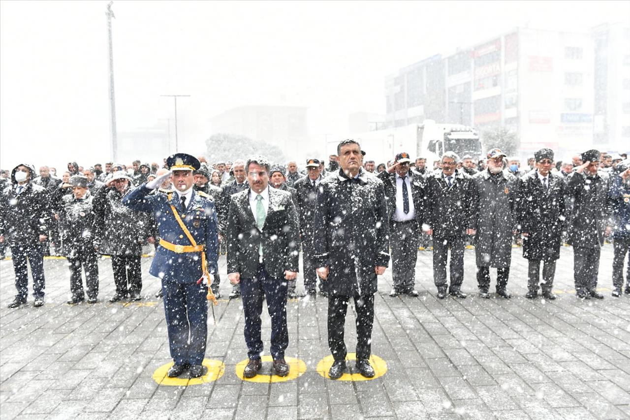 Esenyurt’ta Çanakkale Zaferi Ve Şehitleri Törenle Anıldı