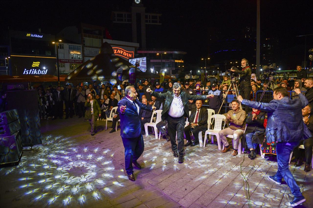 Ege ve Akdeniz’in Sıcaklığı Esenyurt’u Sardı