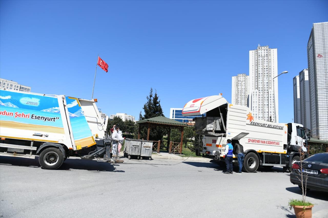 Esenyurt Belediyesi Sokağa Çıkma Yasağında Faaliyetlerine Devam Ediyor