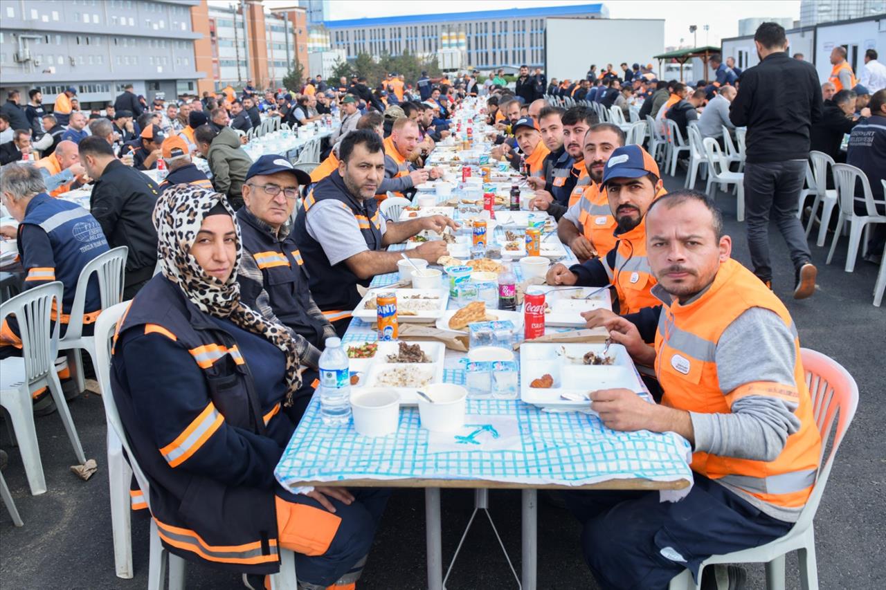 İstanbul'un En Büyük Temizlik Filosu Esenyurt’ta Hizmete Başladı