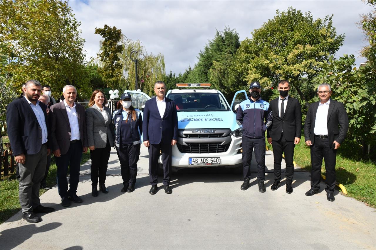 Esenyurt Belediyesi’nden Hayvan Haklarını Koruyacak Zabıta Ekibi