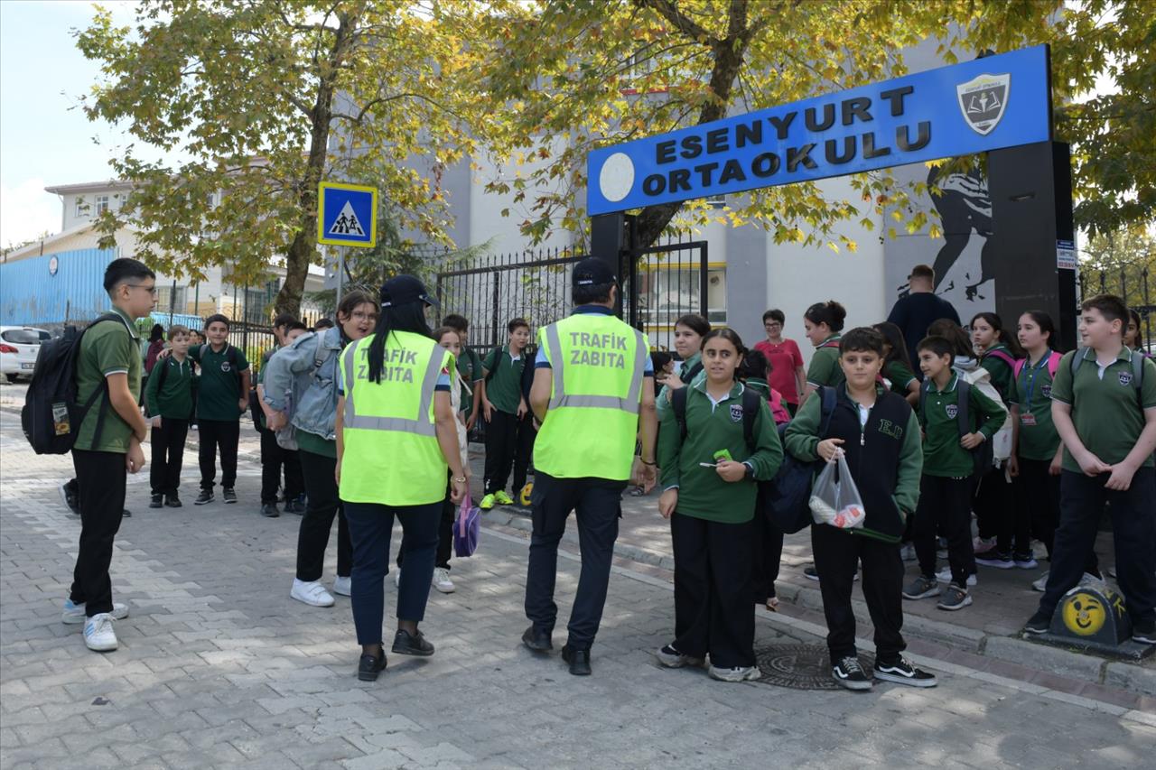 Esenyurt’ta Öğrenciler Güvende. Zabıta Ekipleri Denetimleri Sıkılaştırdı