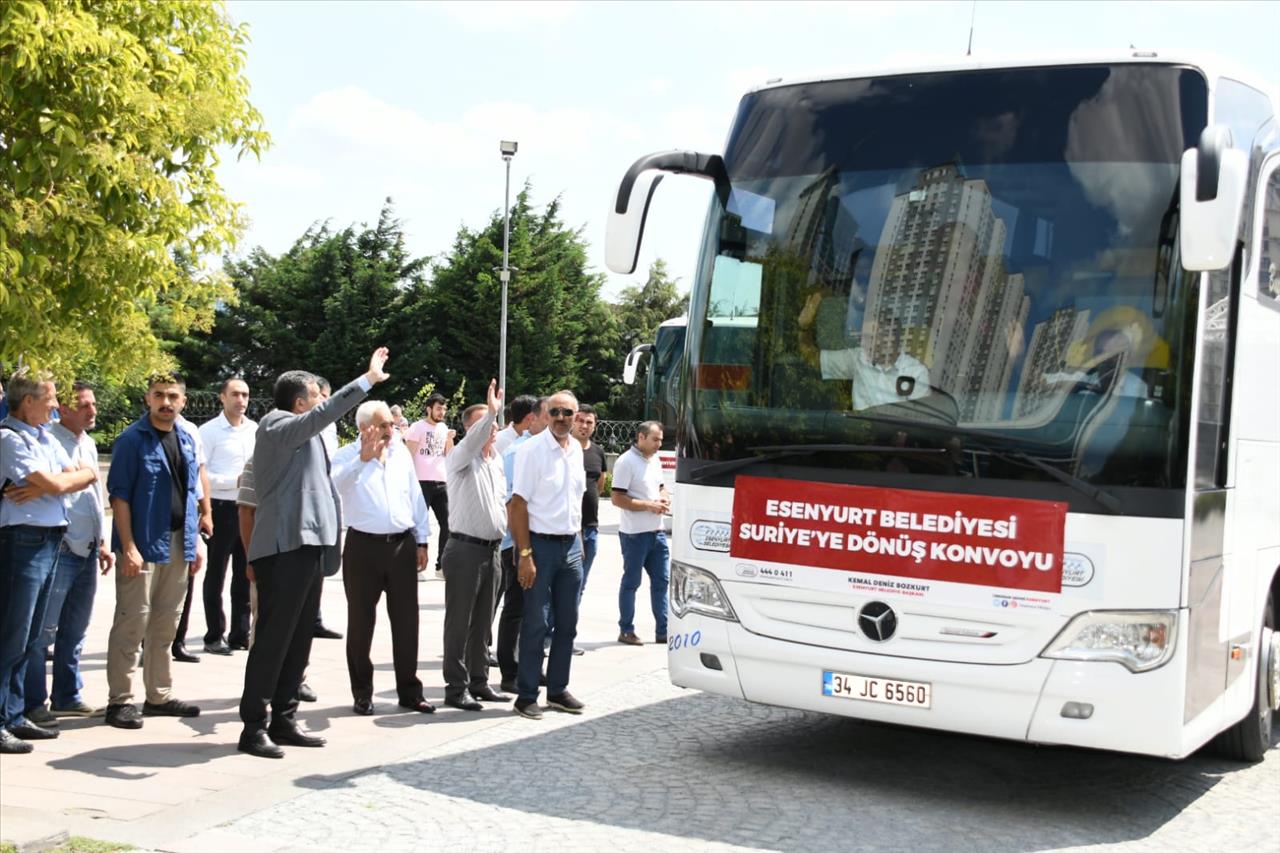 127 Suriyeli daha Esenyurt’tan ülkelerine döndü