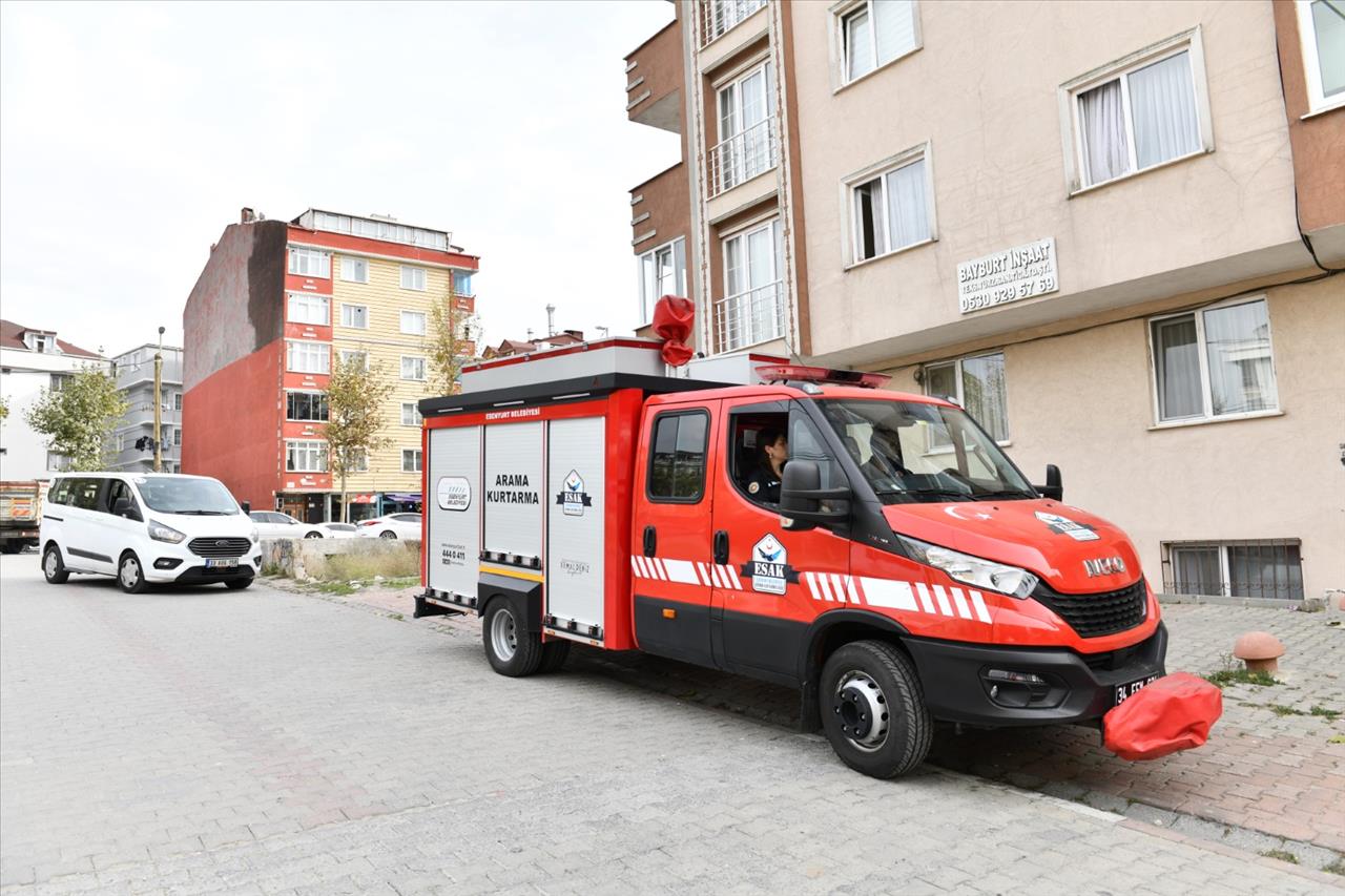 Halkı Bilinçlendirerek Tehlikeyi Önlüyorlar