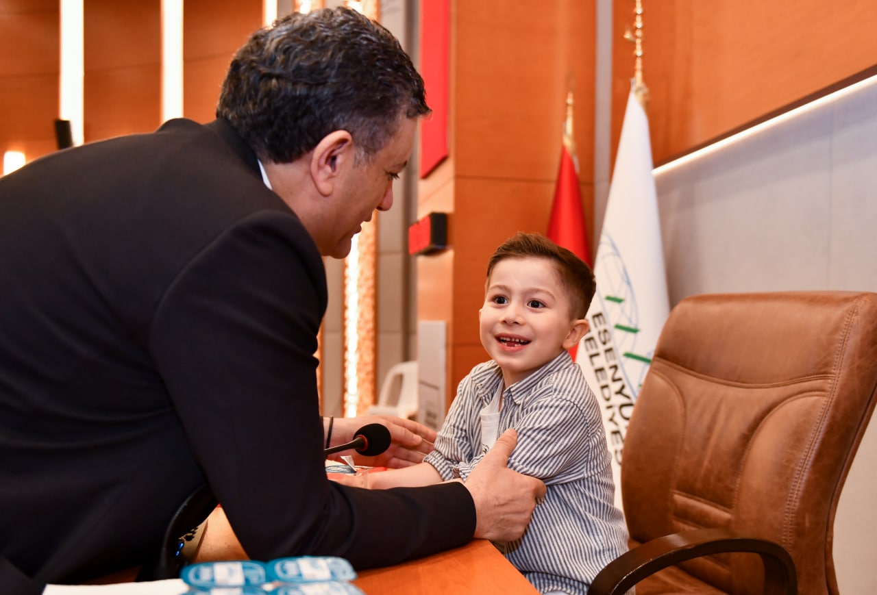 Esenyurt Belediyesi’nde Meclis Koltukları Çocukların Oldu