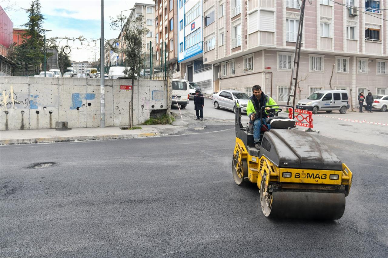 Esenyurt’ta Cadde Ve Sokaklar Yenileniyor