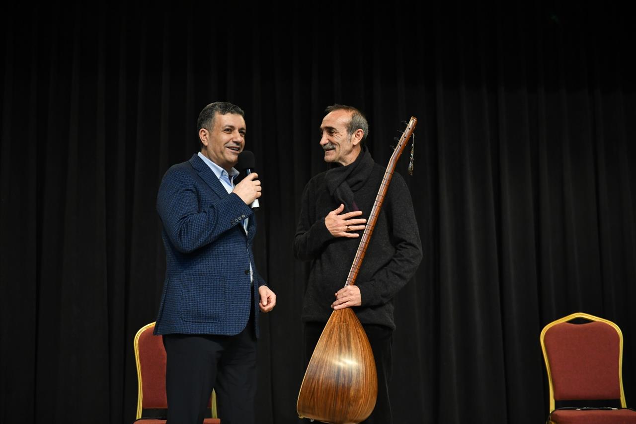 Büyük Halk Ozanı Âşık Veysel Esenyurt’ta Anıldı 