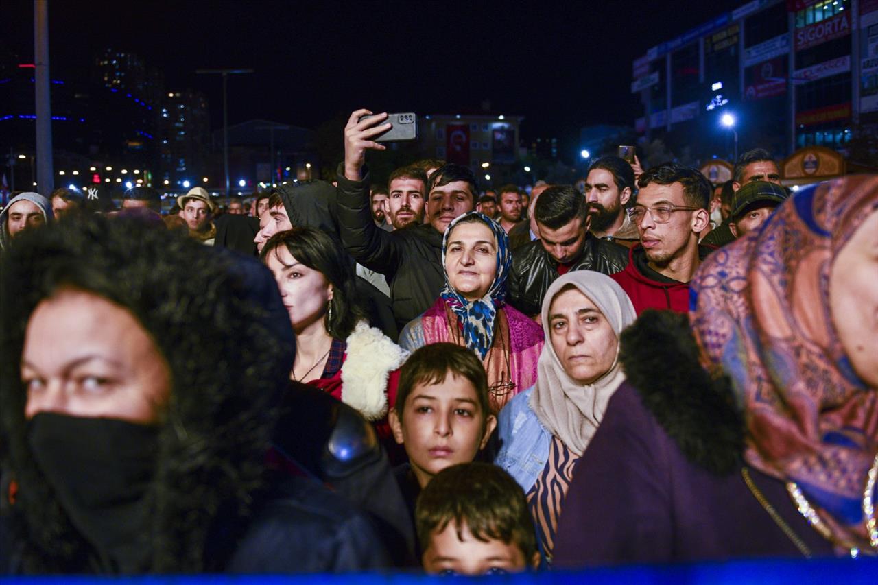 Ege ve Akdeniz’in Sıcaklığı Esenyurt’u Sardı