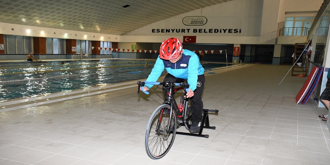 Hem engelli, hem evsiz ama hedefi dünya şampiyonluğu