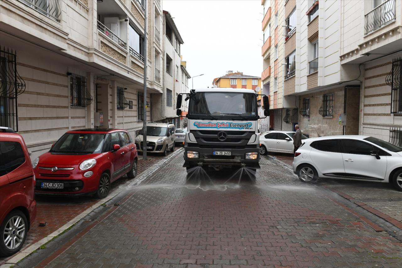 Esenyurt’ta Koronavirüs İle Mücadele Devam Ediyor