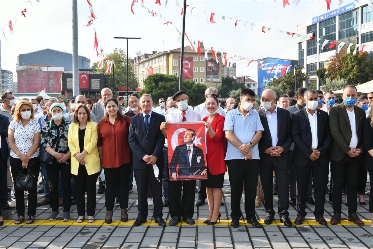 Özgürlük Destanı 30 Ağustos, Esenyurt’ta Coşkulu Törenle Kutlandı