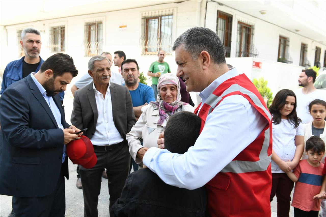 Esenyurt Belediyesinden Deprem Kriz Masası