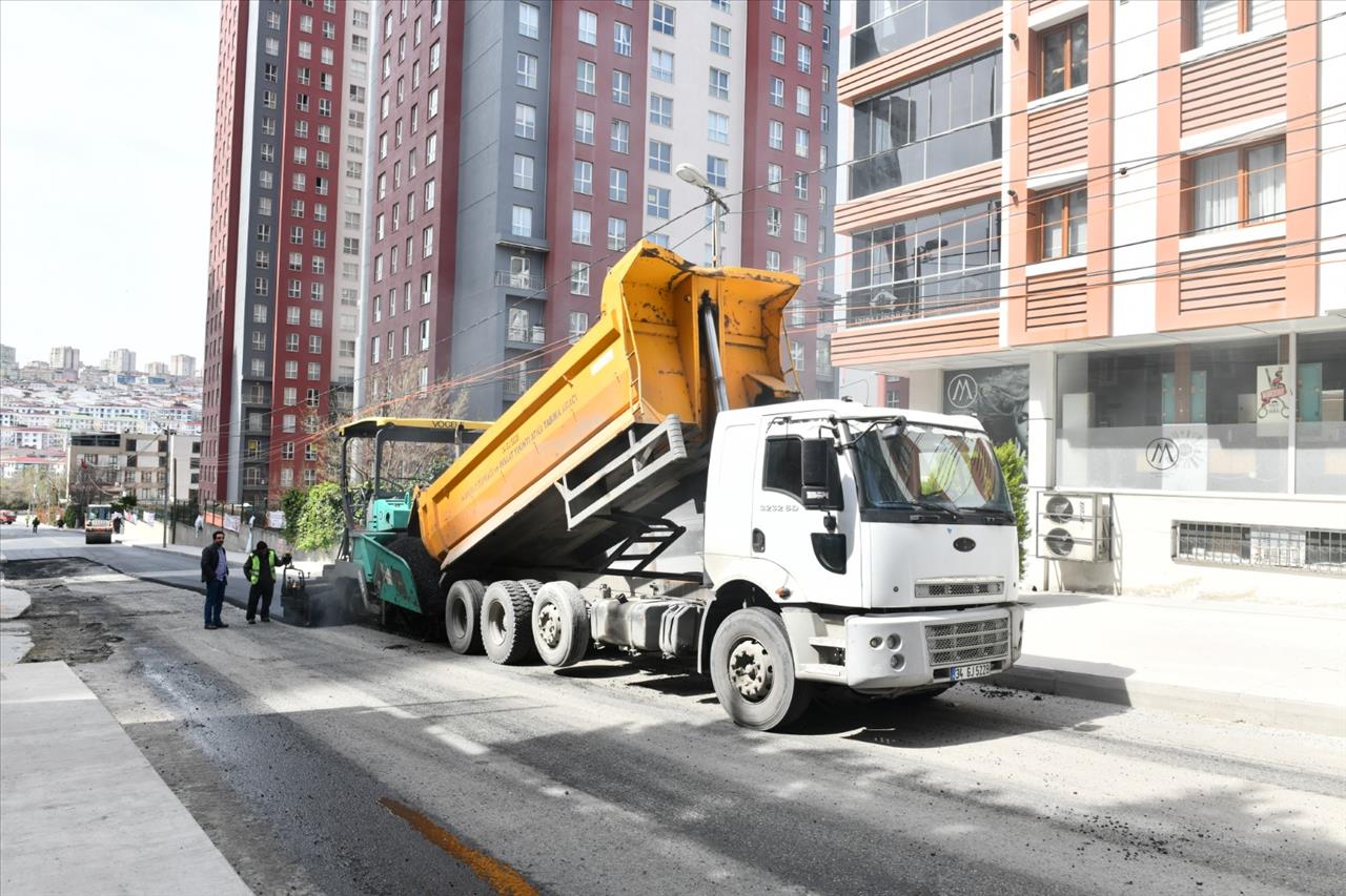 Esenyurt’un Yolları Bakımlı Ve Modern Bir Görünüme Kavuştu