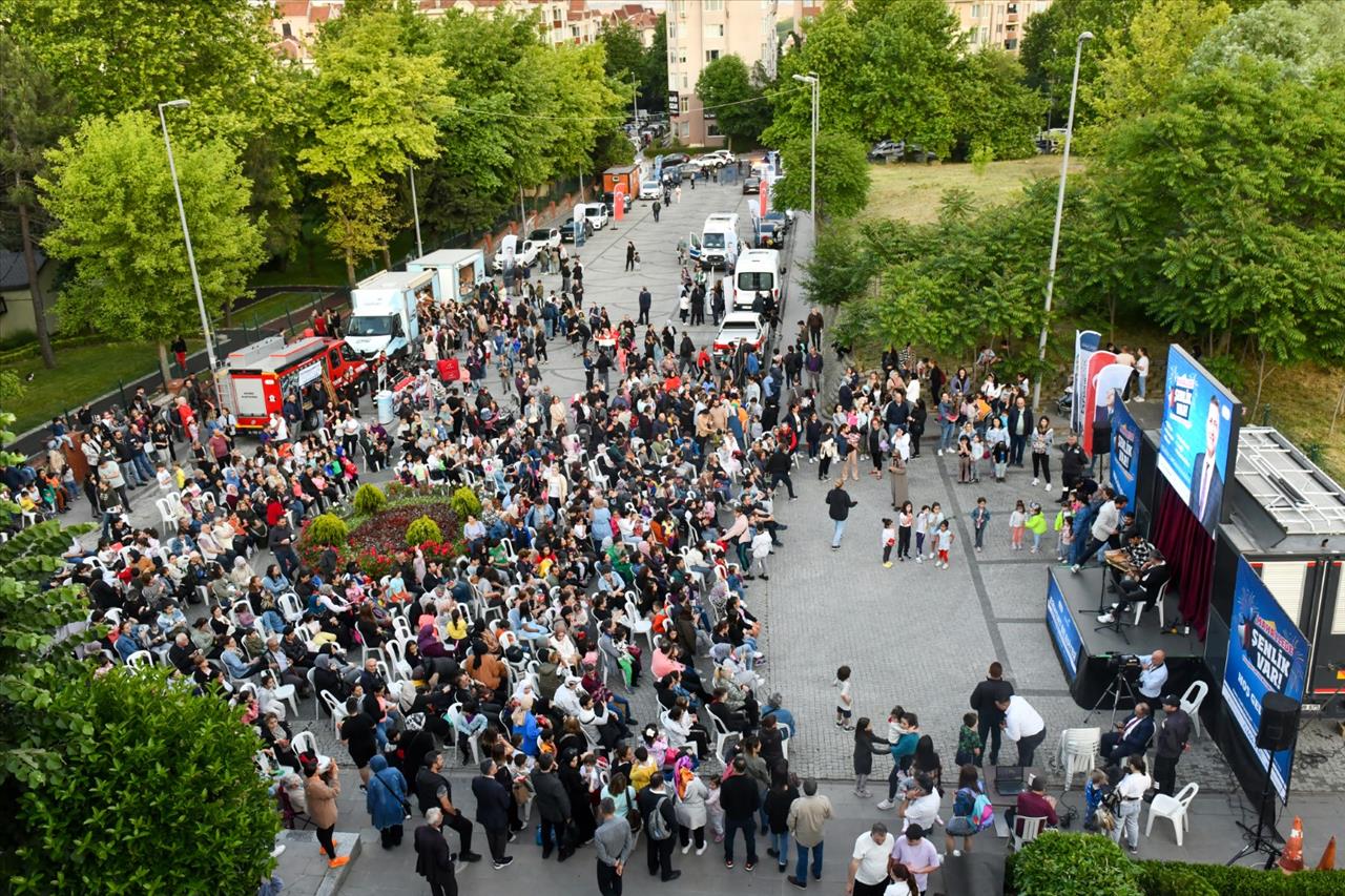 Bu Şenlik Yaz Akşamlarını Renklendirecek