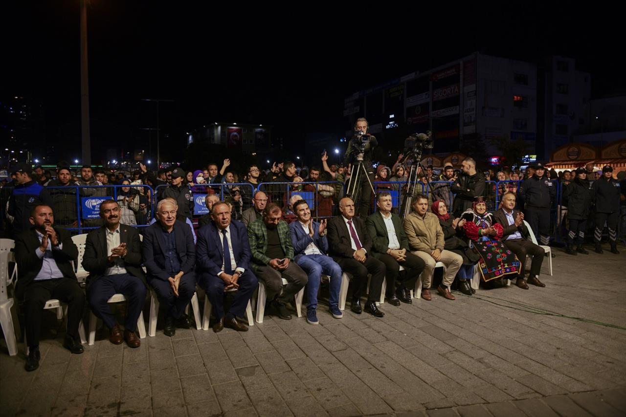 Ege ve Akdeniz’in Sıcaklığı Esenyurt’u Sardı