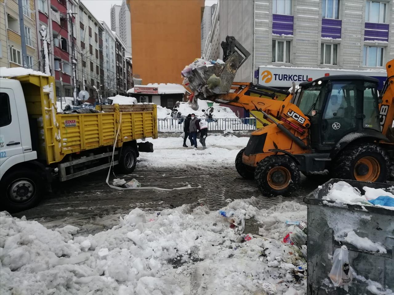 Esenyurt’ta Kışla Mücadele, Sağlık Hizmetlerinde De Sürüyor: