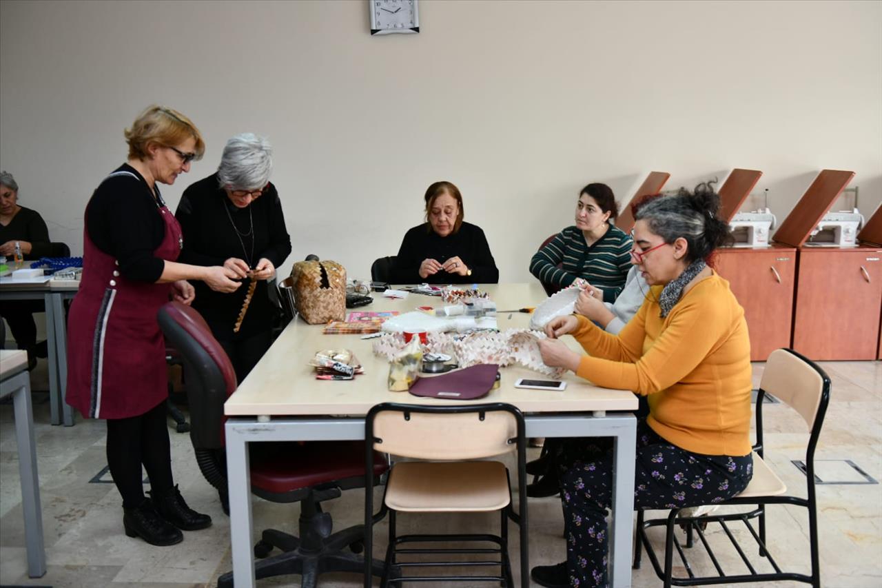 Esenyurtlu Kadınlar Doğa Dostu Ürünler Üretiyor