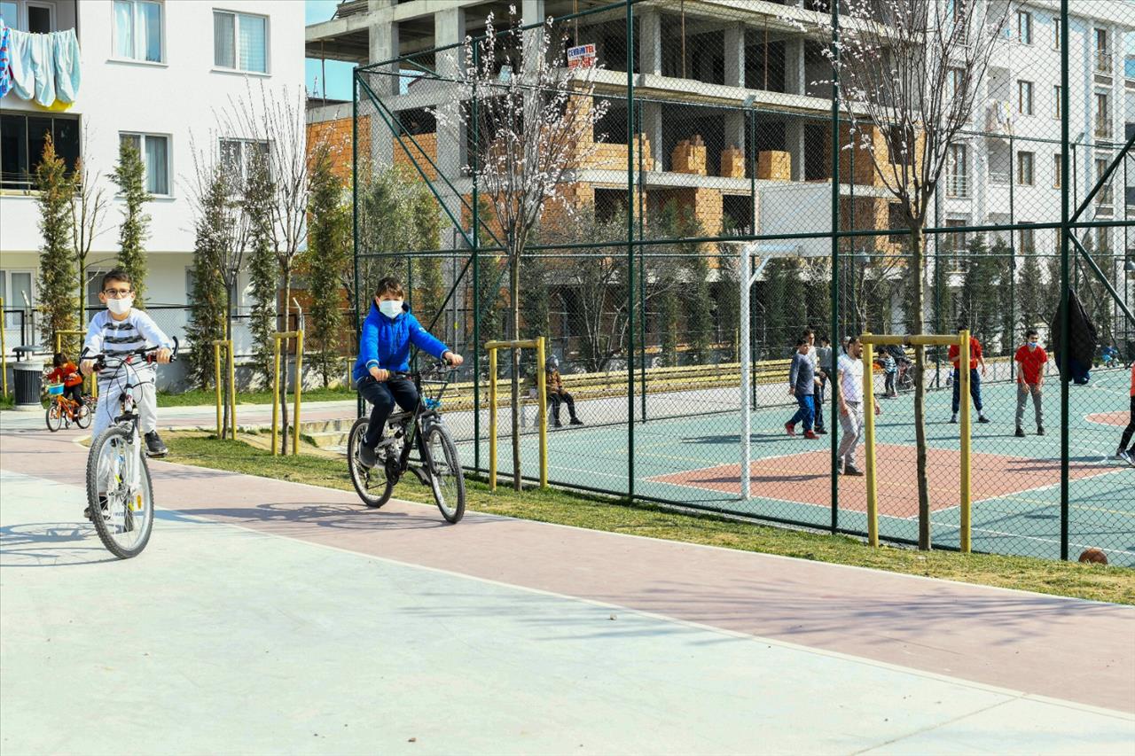 Esenyurt’taki Atıl Alanlar Parka Dönüşüyor 