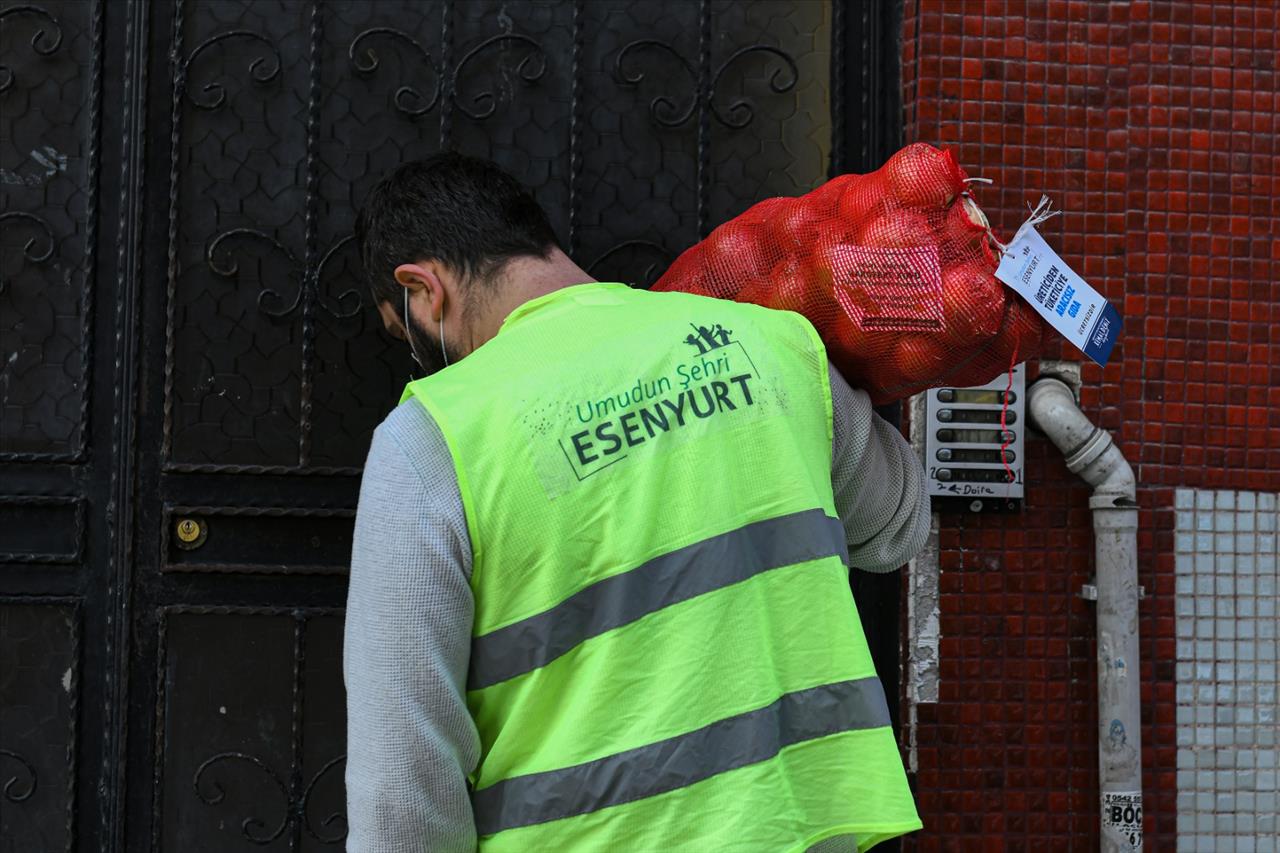 Esenyurt Belediyesi, Nisan Ayında Hizmetlerini Artırarak Devam Etti