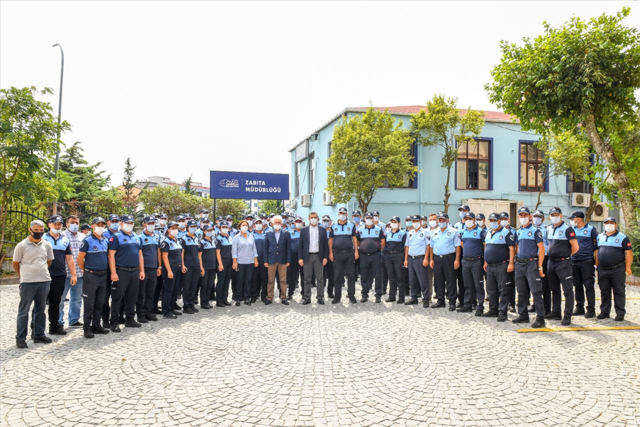 Başkan Bozkurt Mesai Arkadaşlarının Zabıta Haftasını Kutladı