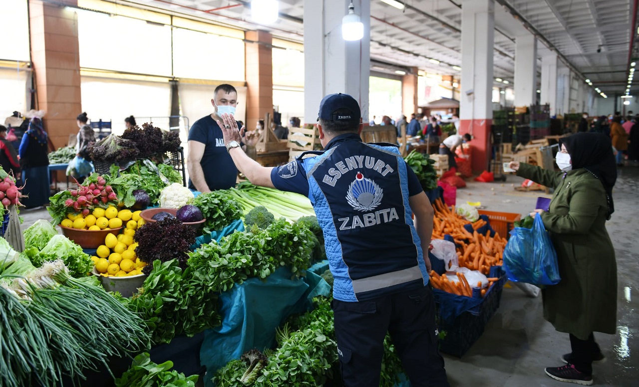 Tam Kapanma Sürecinde Açılan Pazarlar Denetlendi